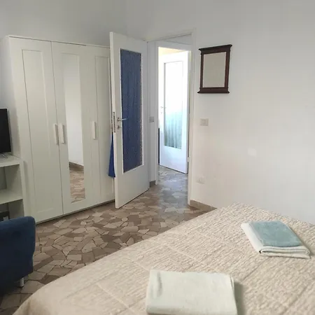 Casa Di Ana 2 Гостевой дом Анкона